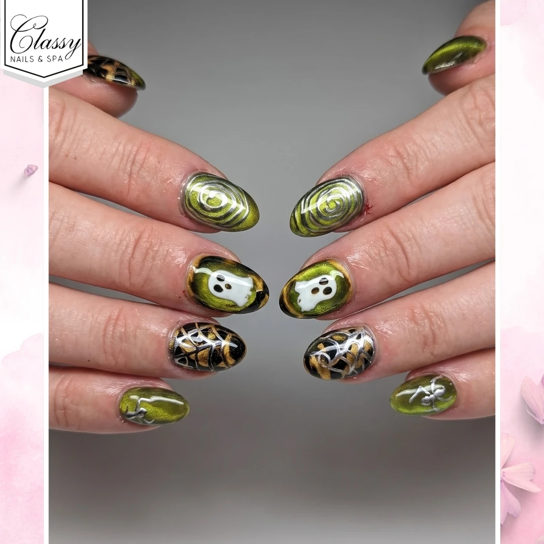 Ladies nails art